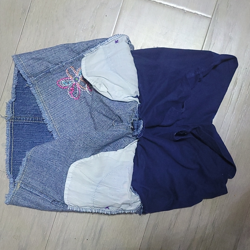 Jean skirt - Picture 3 of 3